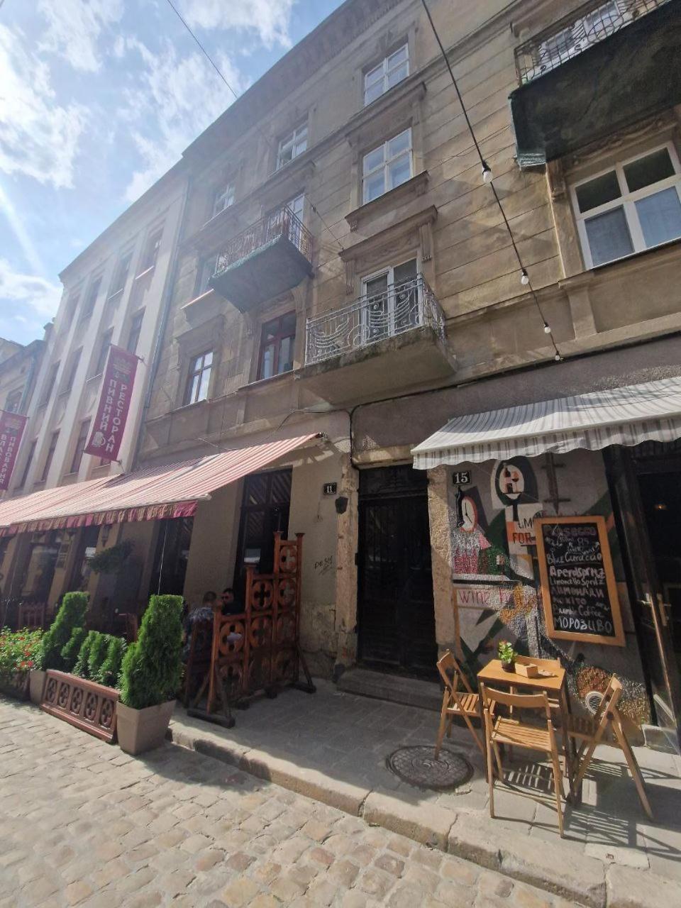 Staroievreiska Apartments Lviv Bagian luar foto